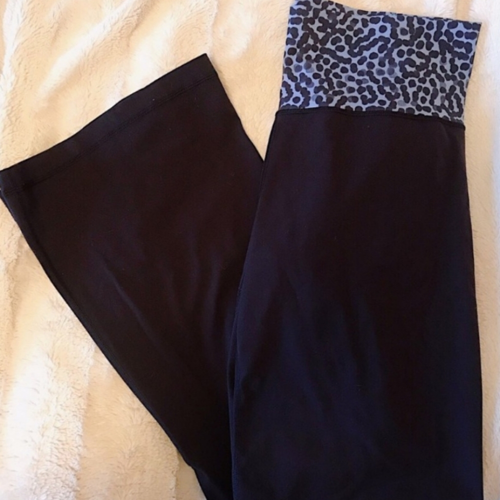 Size 12 Lululemon yoga pant